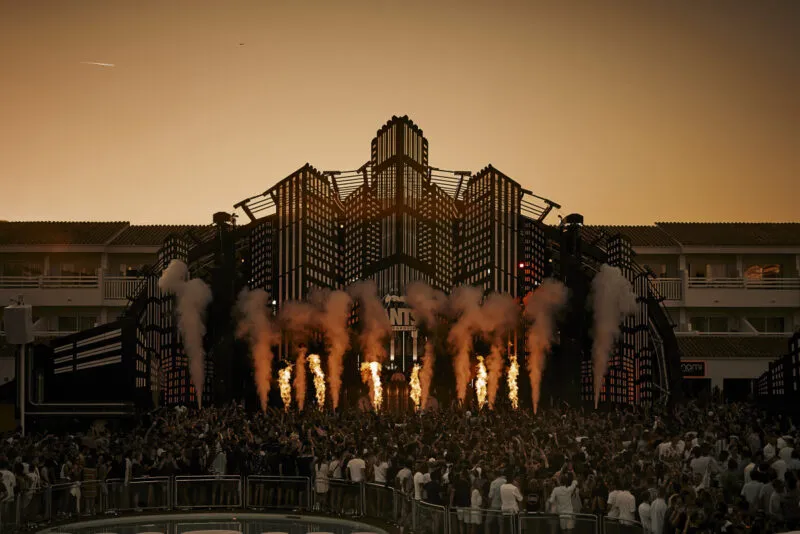 20190601_ushuaia_ants_opening_039_ar