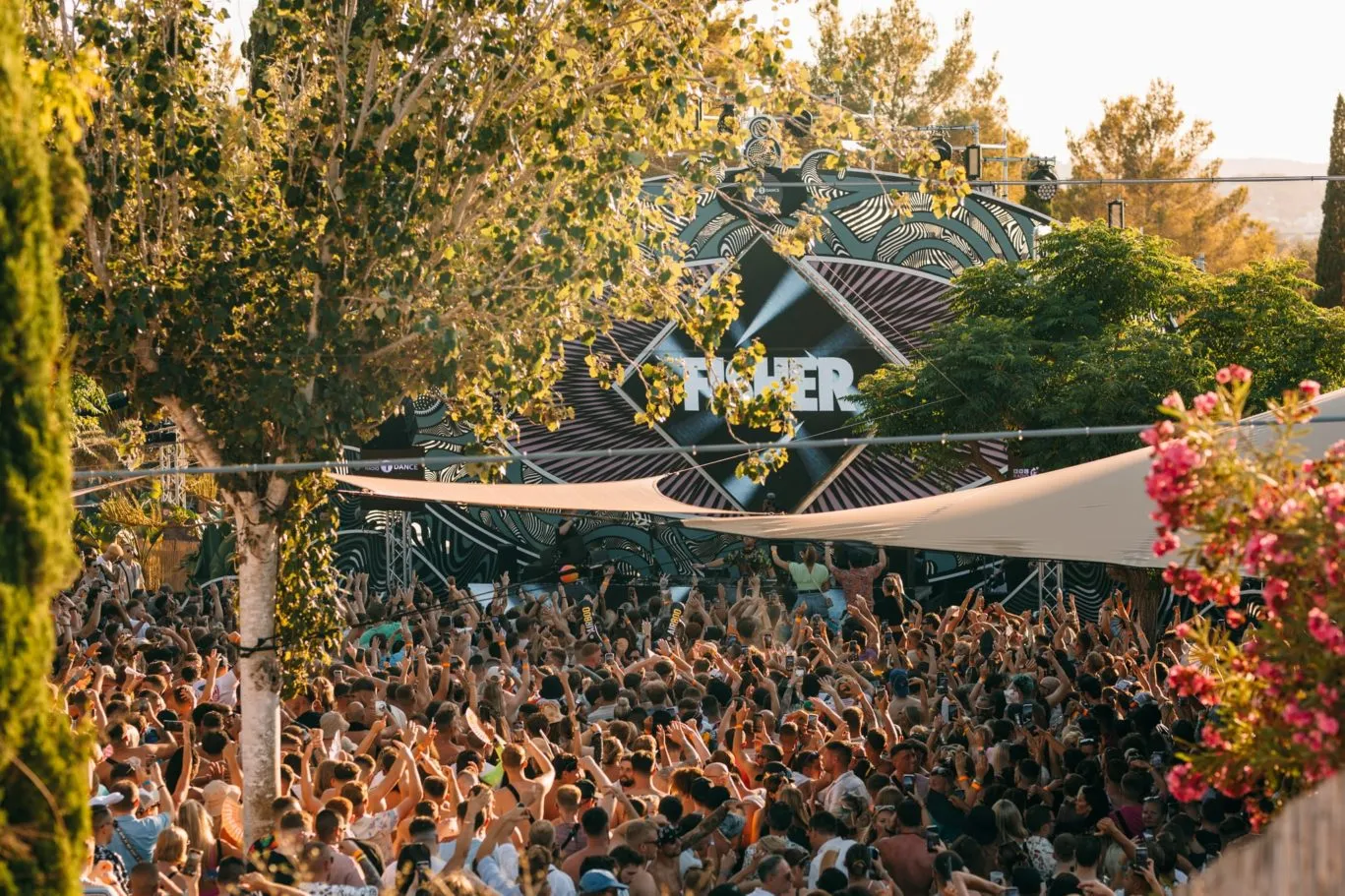 BBC Radio 1 Ibiza (1)