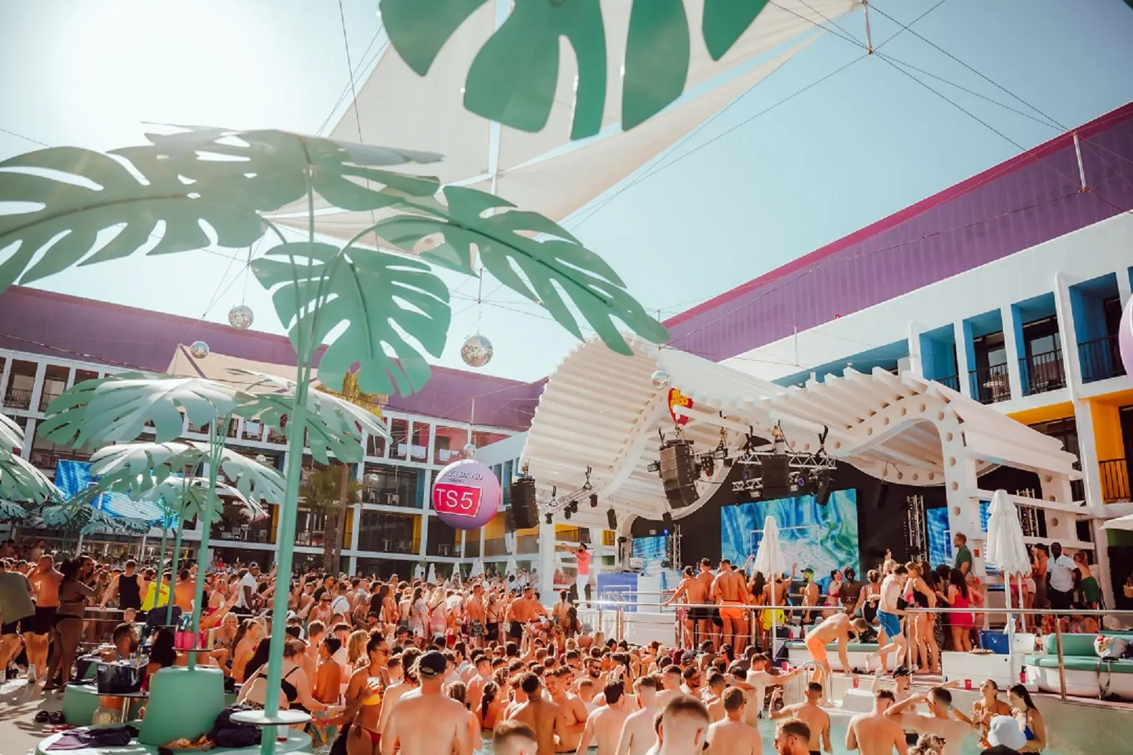 Craig David TS5 Pool Party Ibiza Rocks 2023 (2)