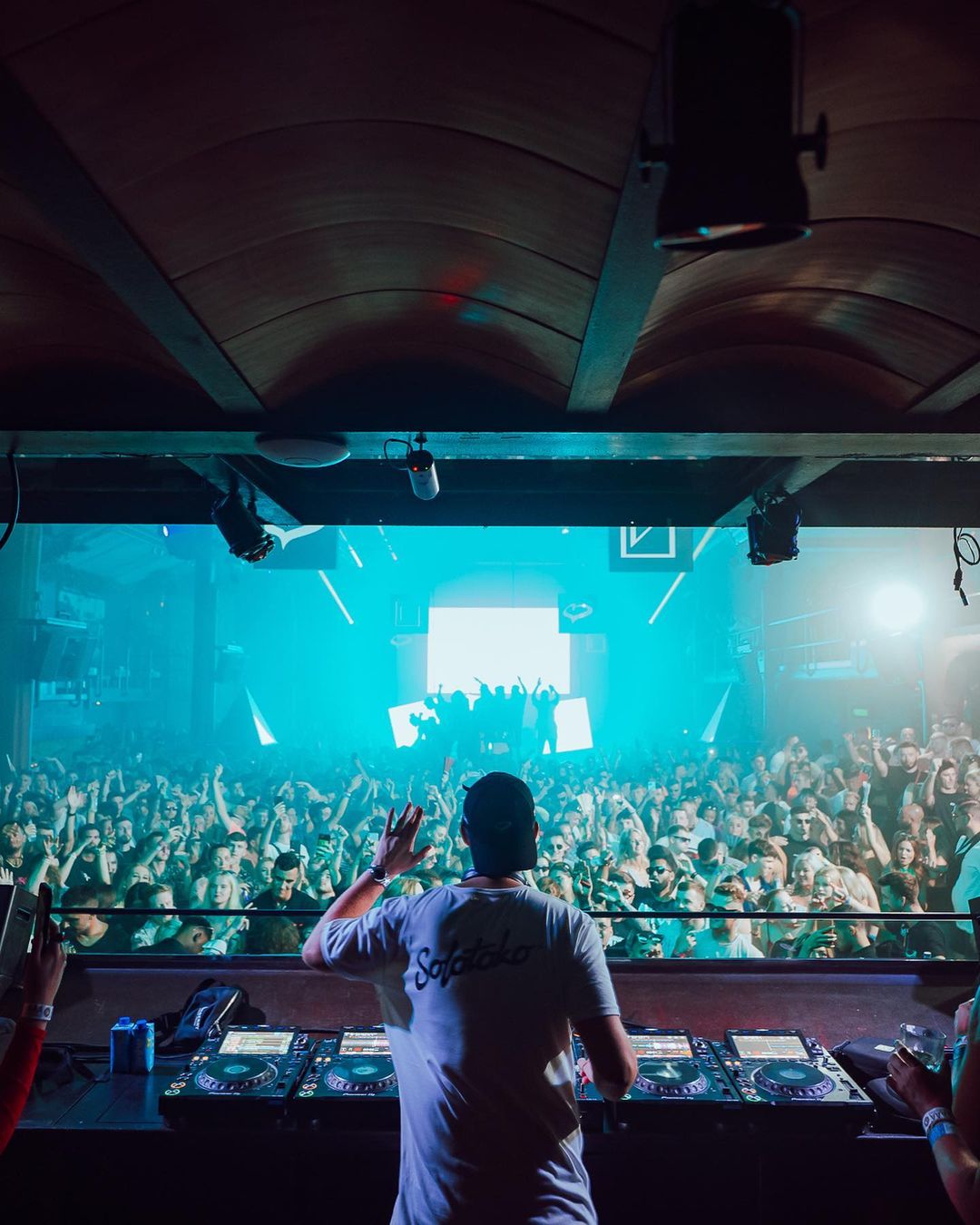 Sonny Fodera Gorgon City Amnesia Ibiza Closing Party 2022 (1)