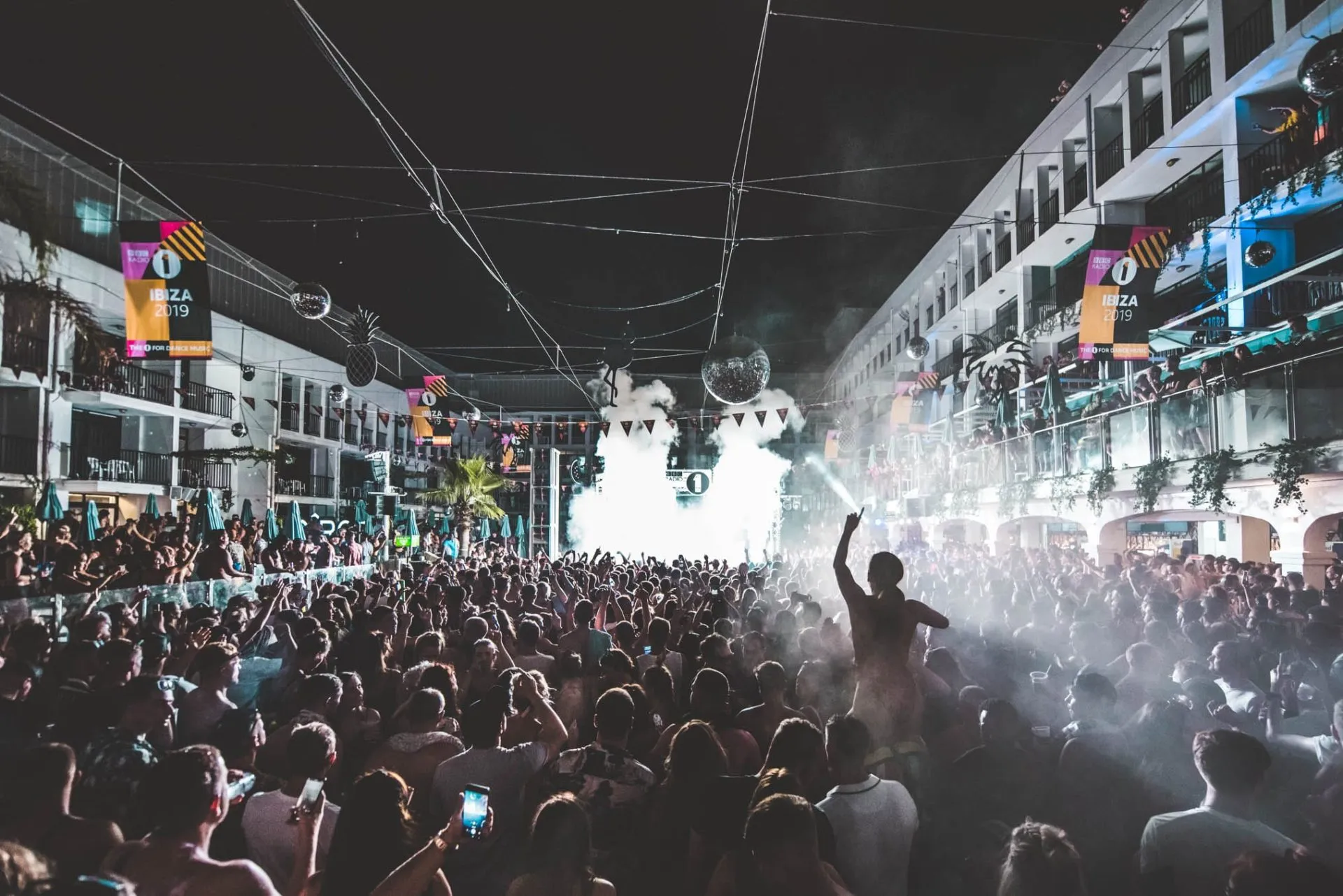 Crowd BBC Radio 1 Weekend 2019 Ibiza Rocks