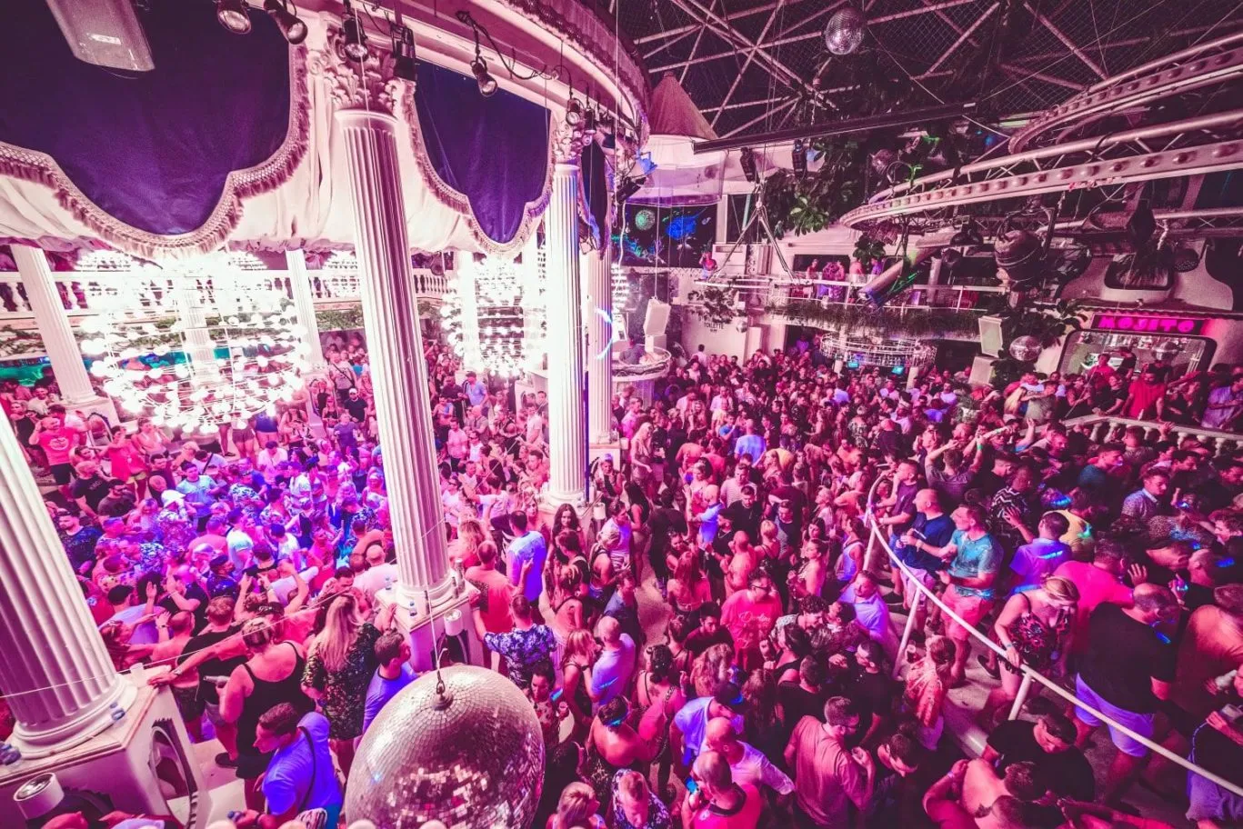 Es Paradis | Ibiza Opening Parties 2023