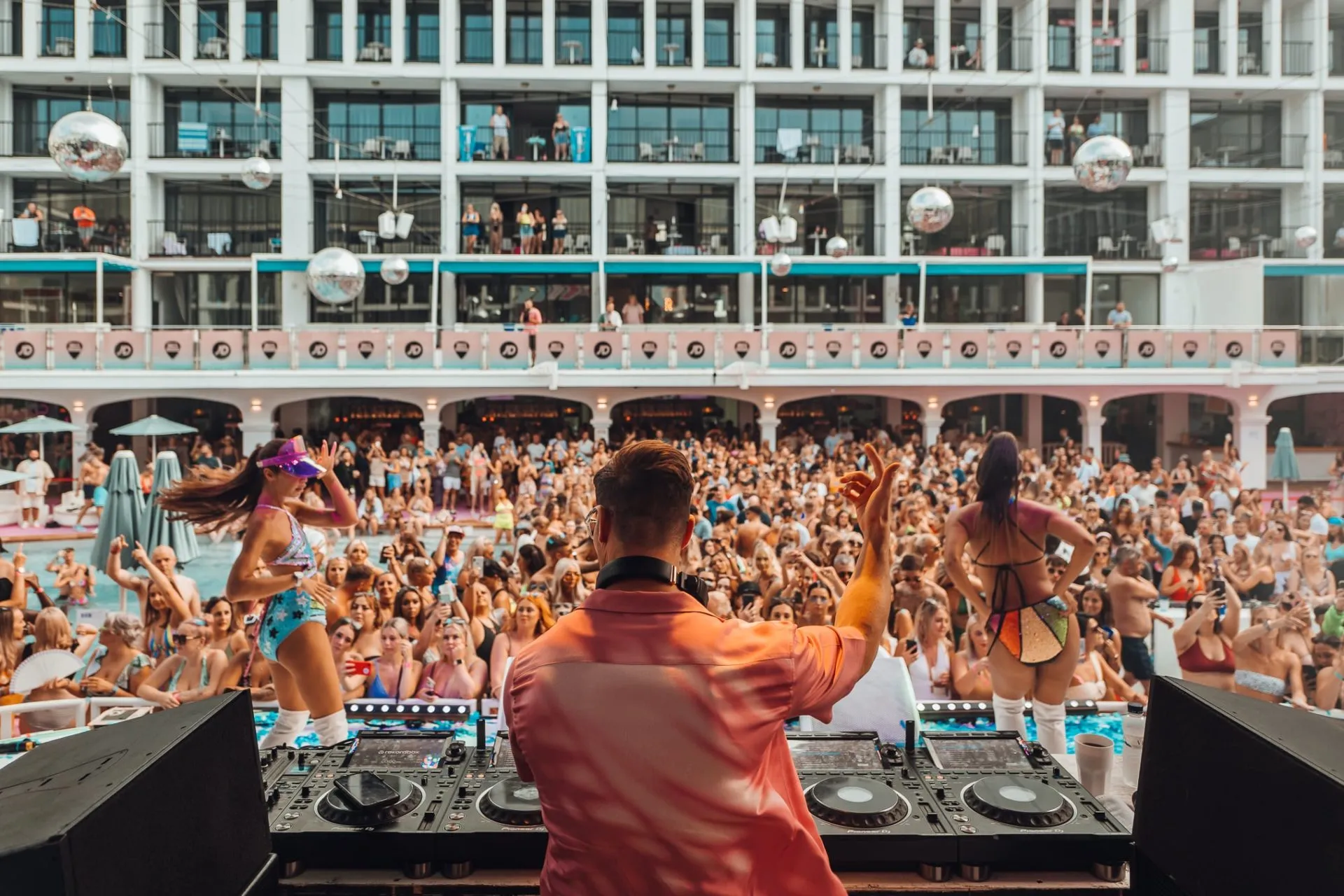 Joel Corry on stage at Ibiza Rocks | Ibiza September Events 2023
