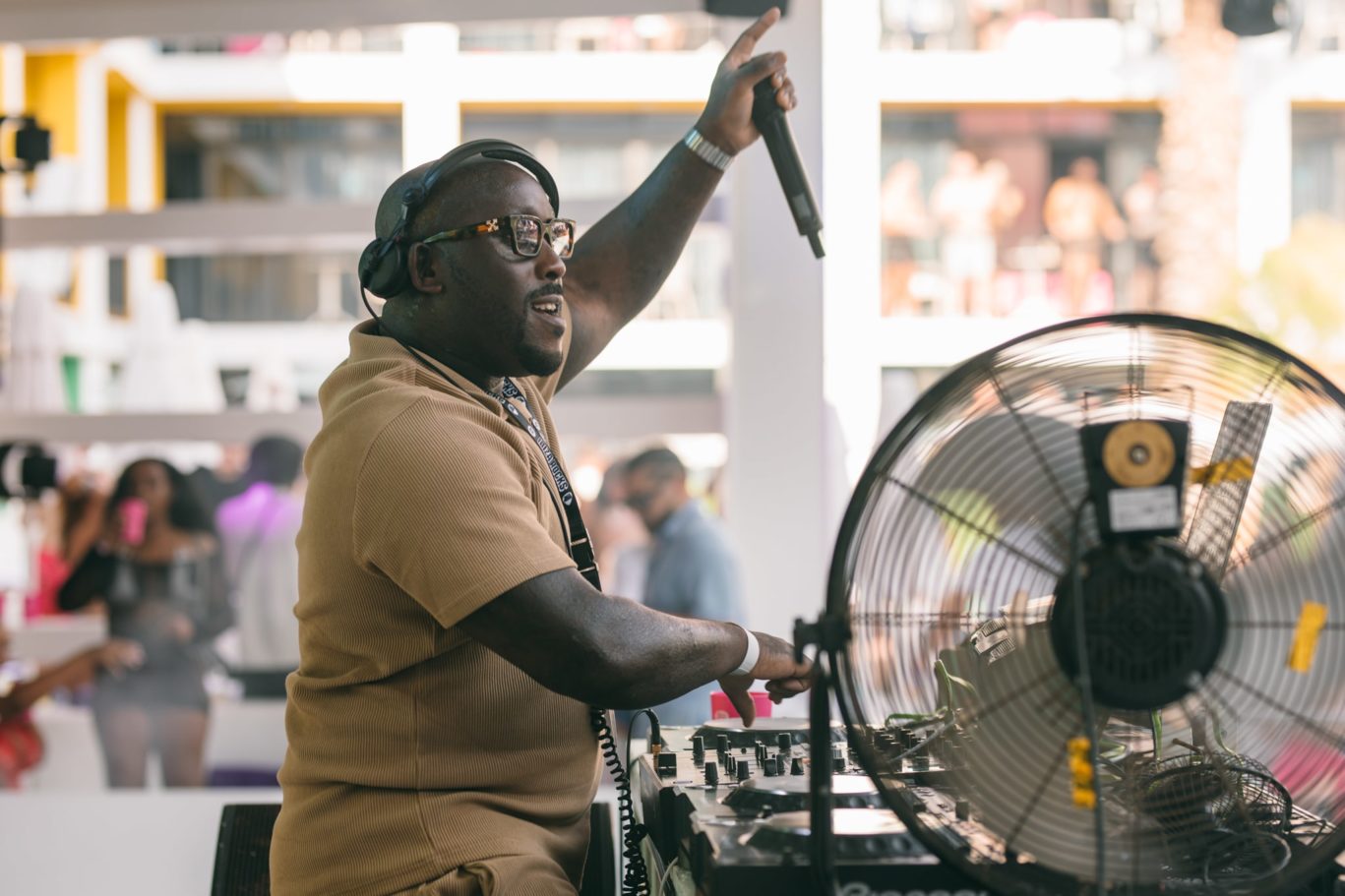 Kenny Allstar Ibiza Rocks UK Rap Pool Party