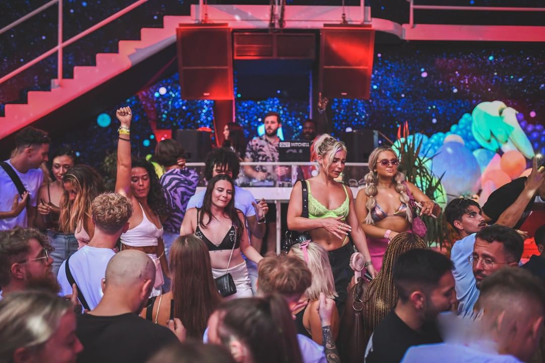 Die Vibes Hip-Hop-Party Es Paradis Ibiza