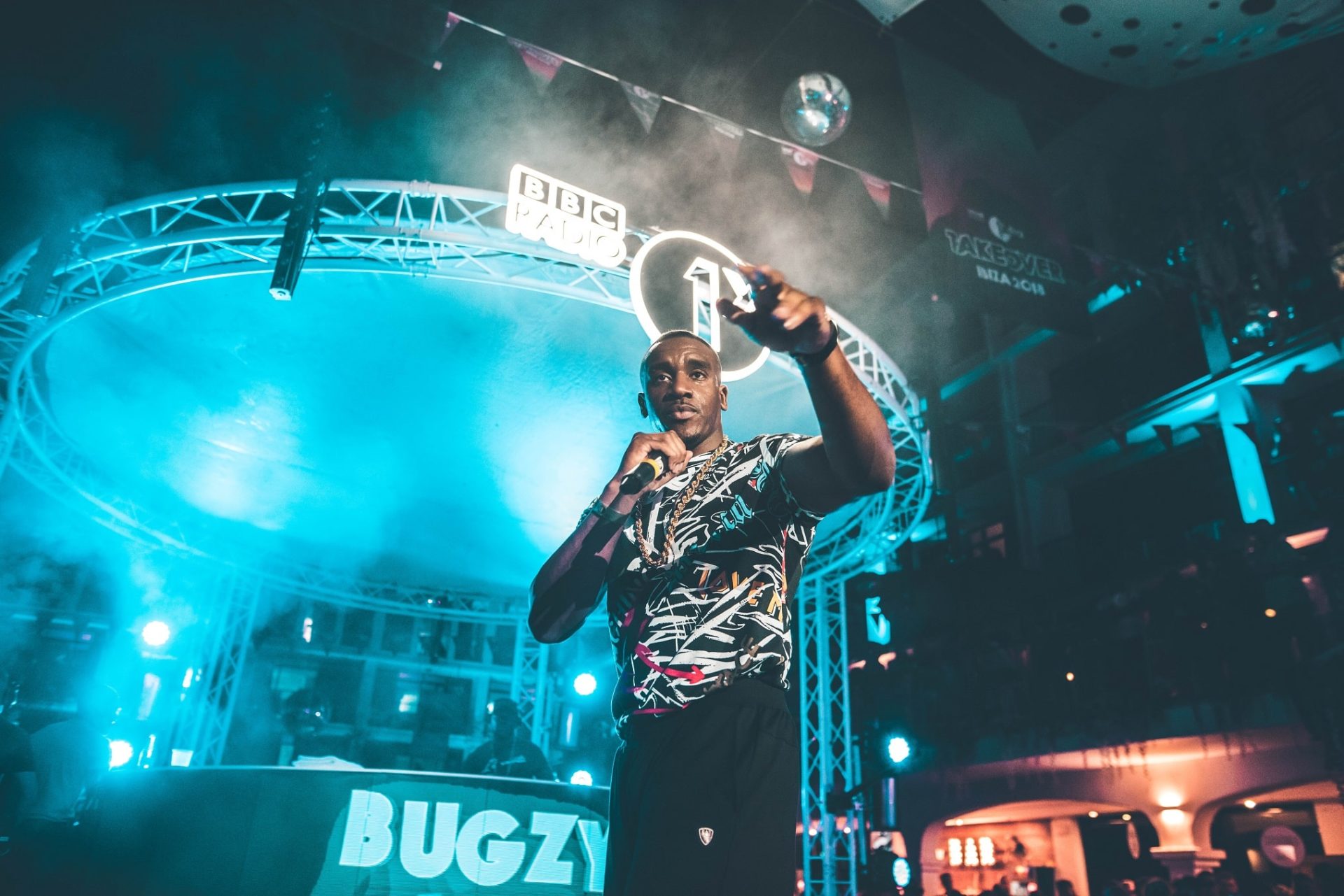 Bugzy Malone Fuego en la Pool Party Ibiza Rocks 2023