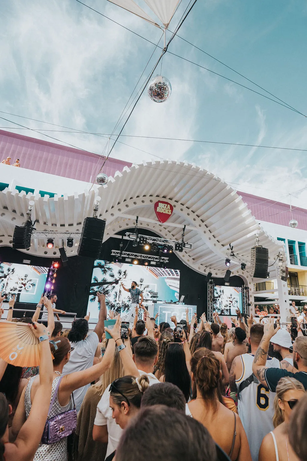 Craig_CraigDavidIbizaRocksResidency29AUG-9