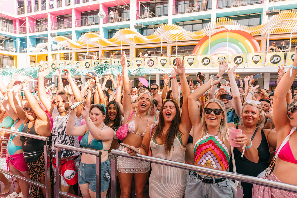 © Photography by Daisy Denham (www.daisydenham.co.uk)