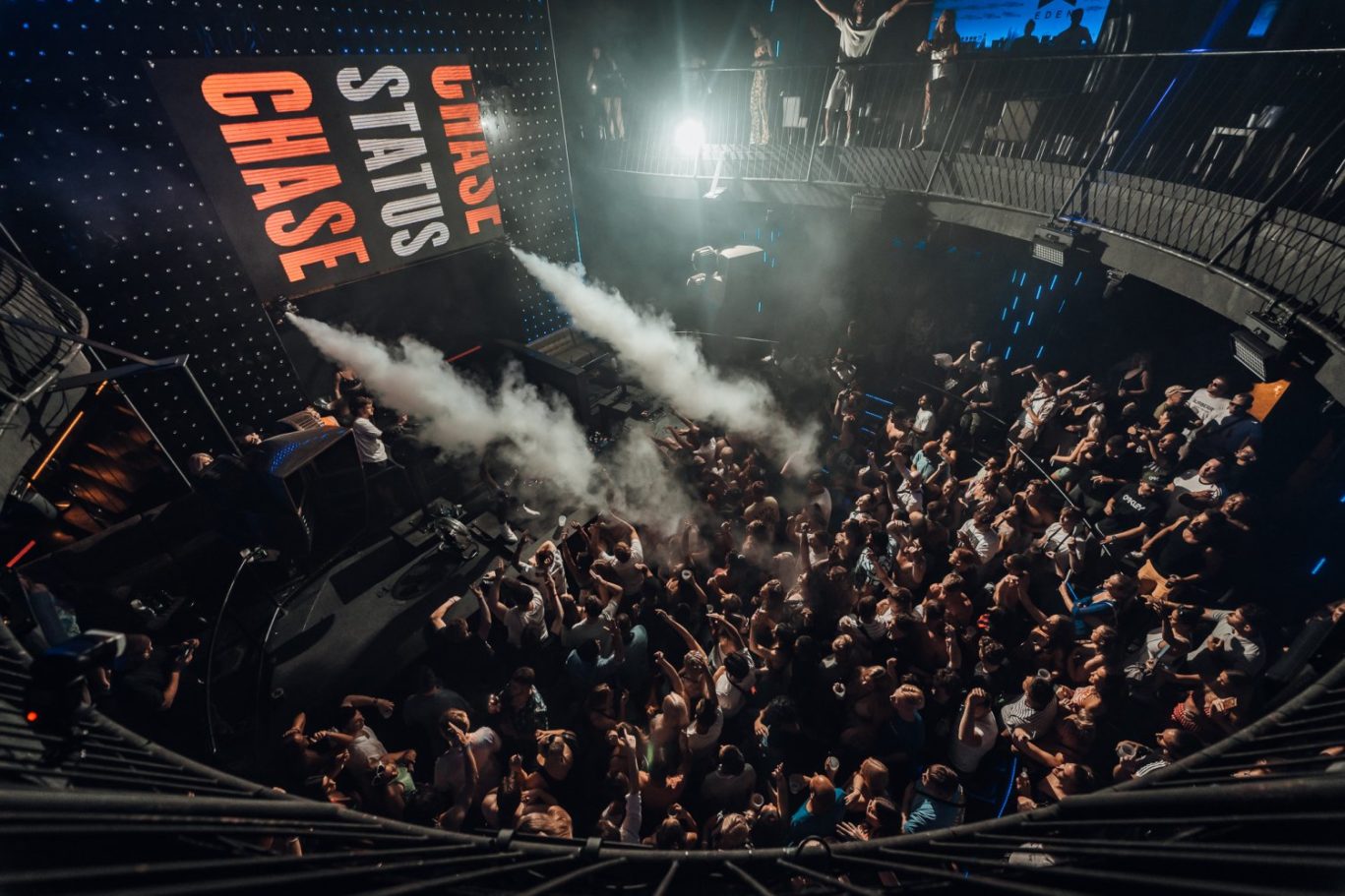 slideshow-1654615859_0