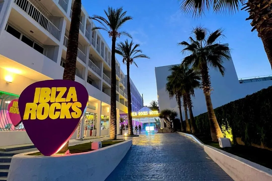 394039216_844470880495324_1099236103775568330_n