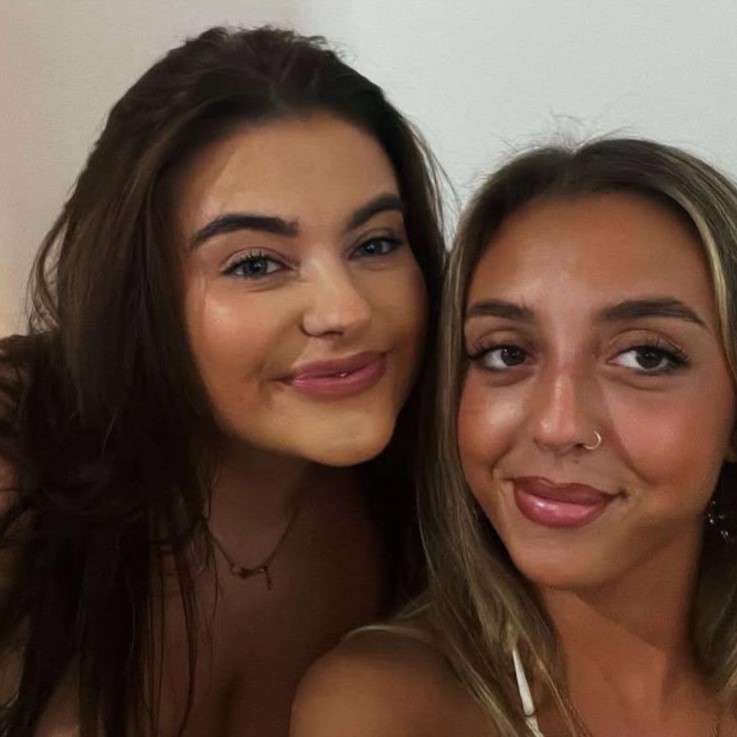 Ibiza Rocks Lauren Customer Care Office