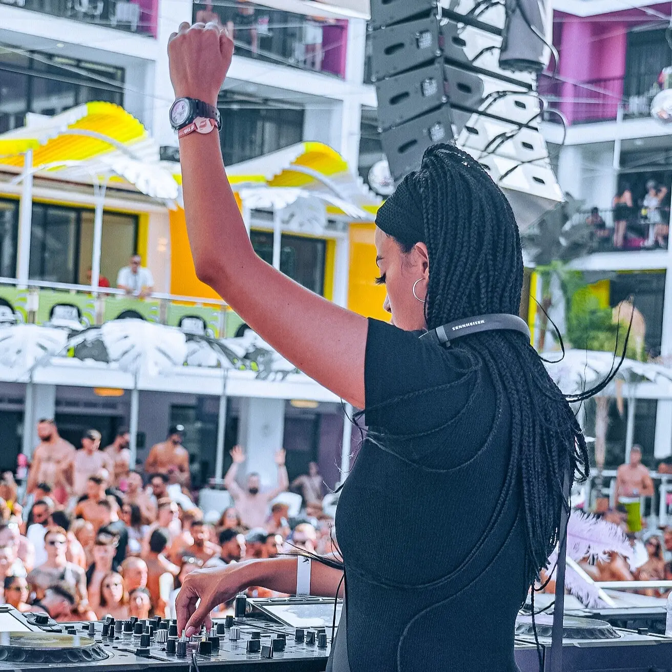 Jazzy & Friends Pool Party Ibiza Rocks