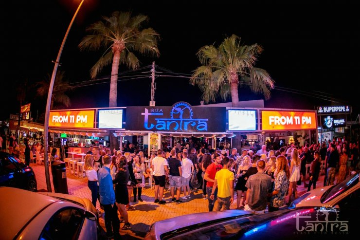 playa den bossa strip