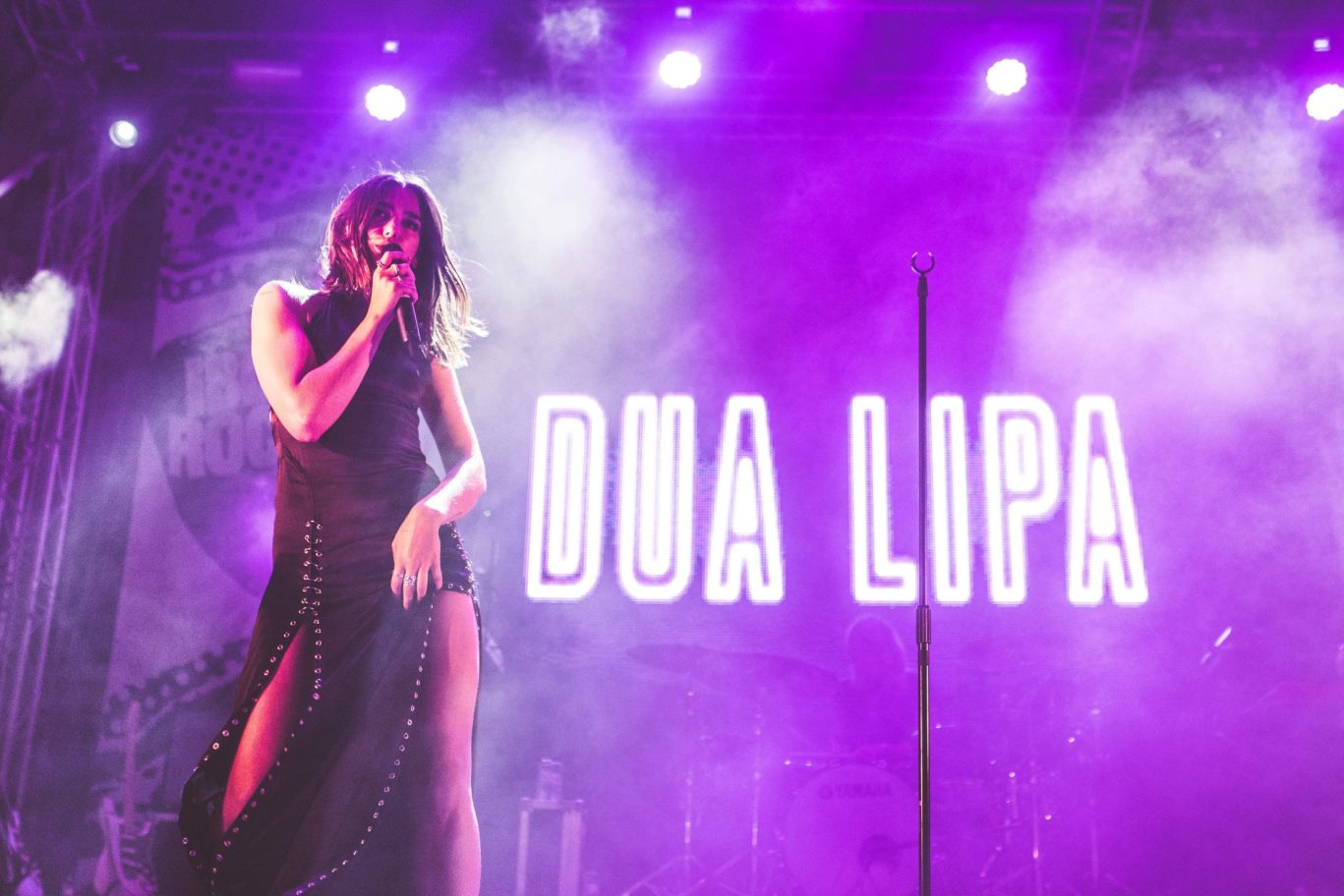 IBIZA ROCKS LIVE _ DUA LIPA