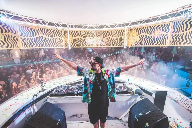 Sonny-Fodera in the booth at Ibiza Rocks