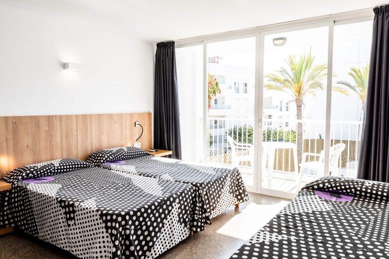 Ibiza-Rocks-Hotel_Sofia-Gomez-Fonzo-496