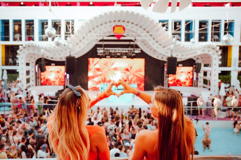 VIP-Balcony-Ibiza-Rocks-min