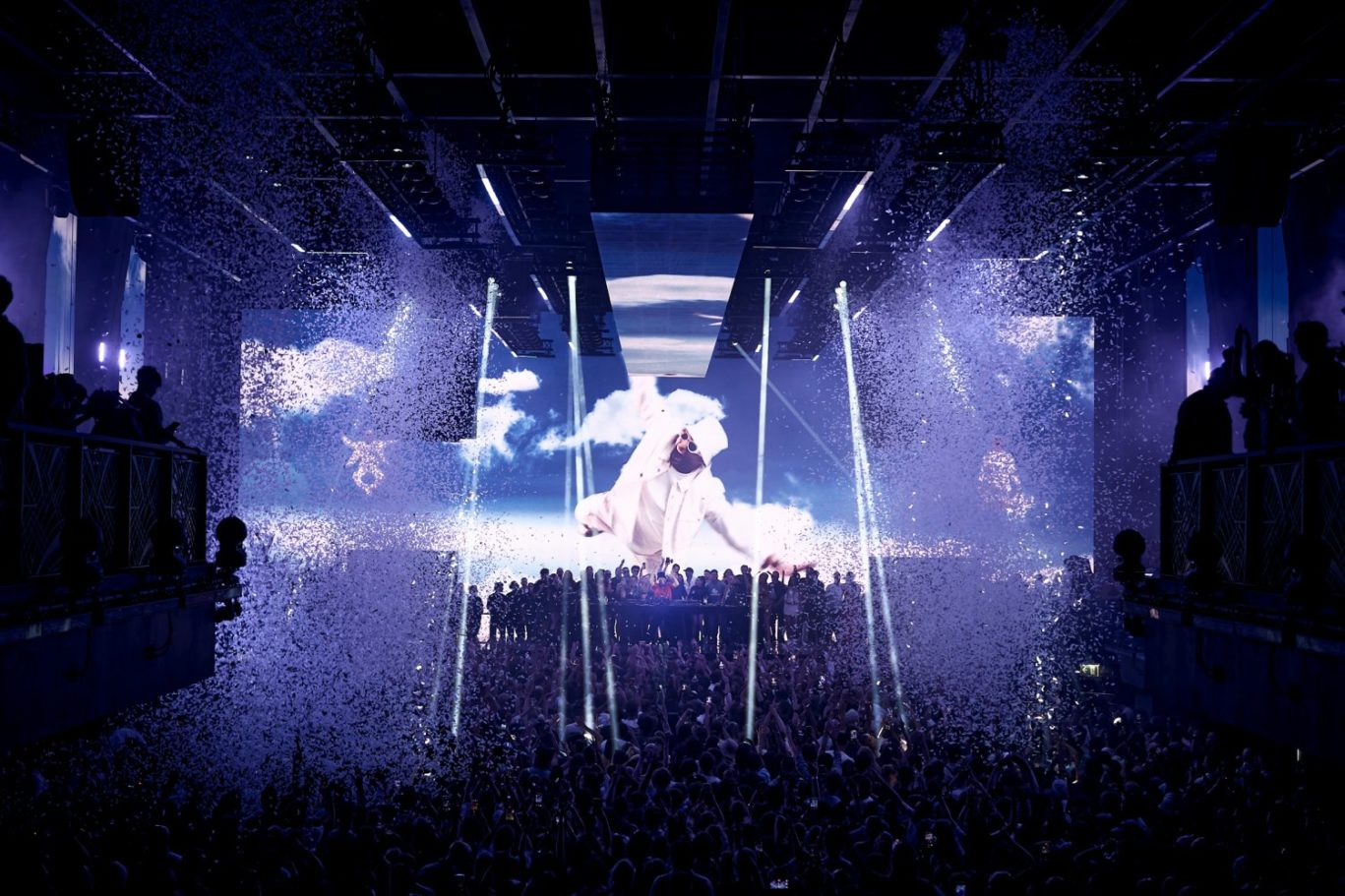 slideshow-1749769990