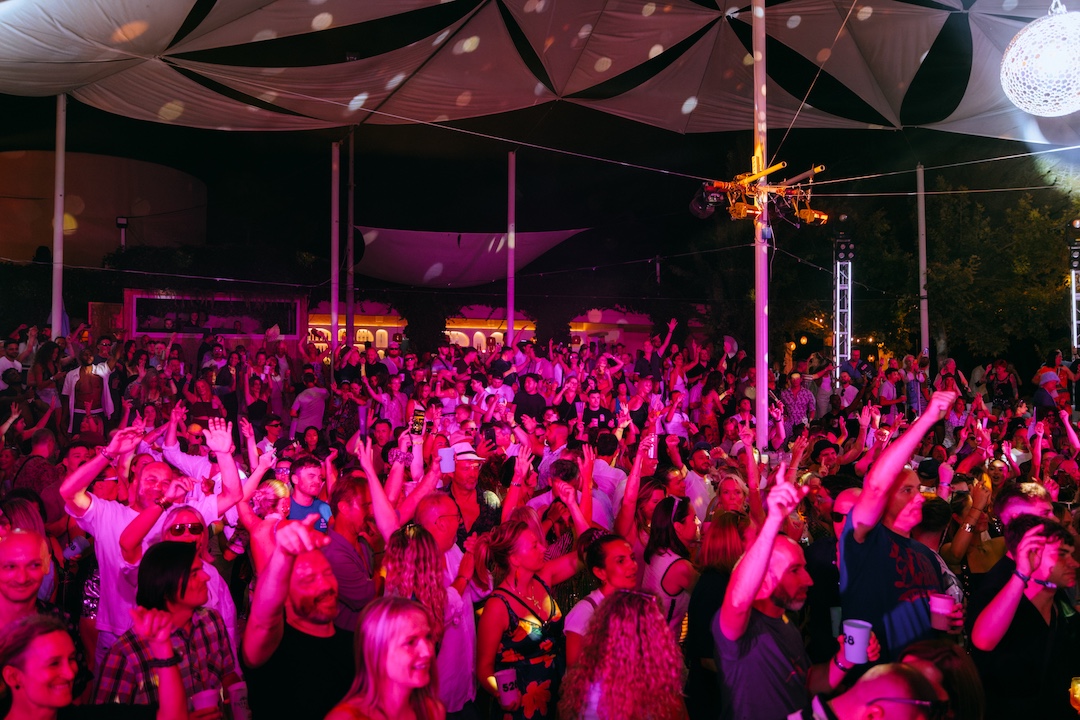 © Photography by Daisy Denham (www.daisydenham.co.uk)