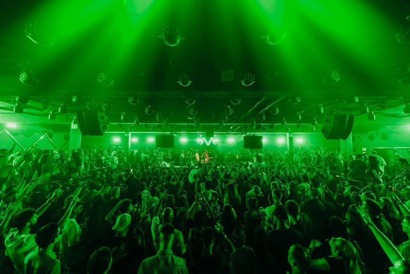 MISS MONIQUE HI IBIZA