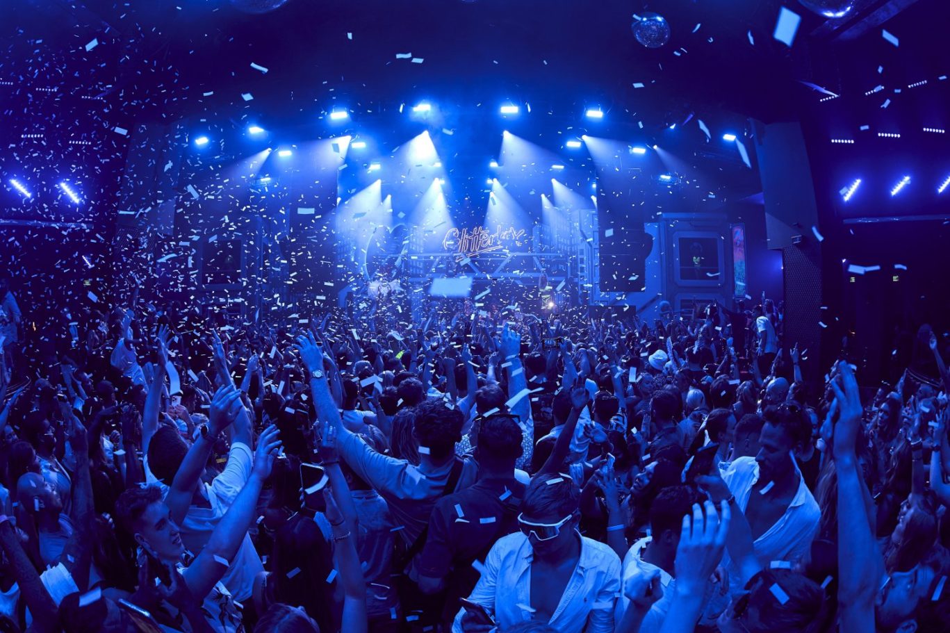 slideshow-1659991044