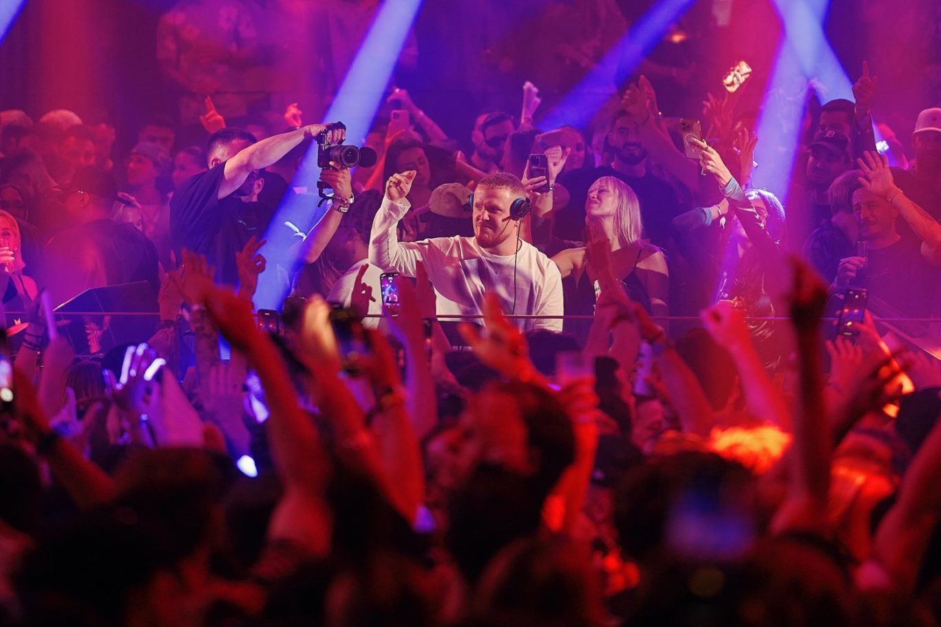 slideshow-1770721794